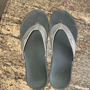 Reef flip flops